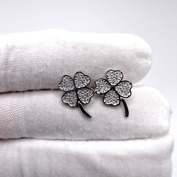 Sale $12 Firm! .925 Sterling 4 Leaf Clover Micro Pave Earrings - Picture 3 of 12